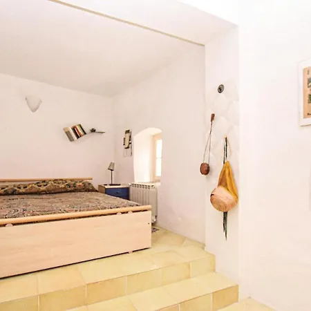 Awesome In W/ 2 Bedrooms Hébergement de vacances