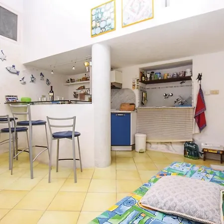 Hébergement de vacances Awesome In W/ 2 Bedrooms